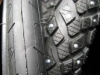 Reifen mit und ohne Spikes